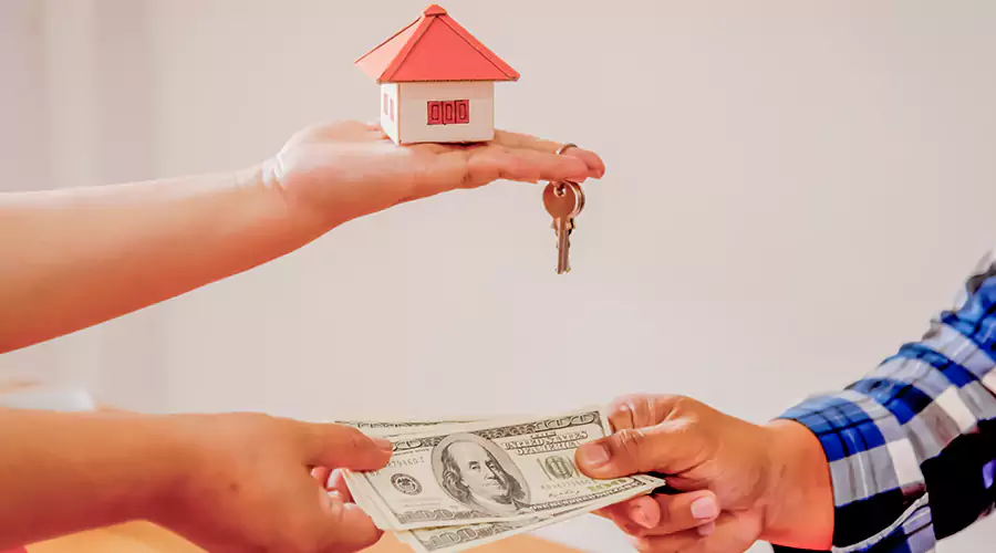 When Selling for Cash Makes More Sense Than Waiting