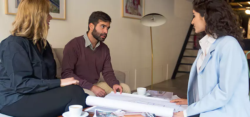 How We Determine Your Selling a House in Disrepair Offer in Massapequa Park, NY?