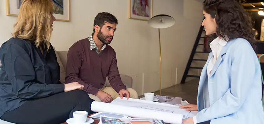 How We Determine Your Trusted Cash Home Buyers Offer in Massapequa Park, New York?